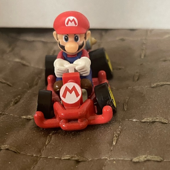 hotwheels Toys Hot Wheels Nintendo Super Mario Standard Kart Die